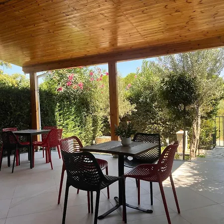 Appartement Beachside Flat, Gjiri I Lalzit, Garden And Balcony Draç